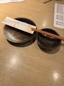 ねこちゃんの端入れがかわいい（魚処でぶさん）